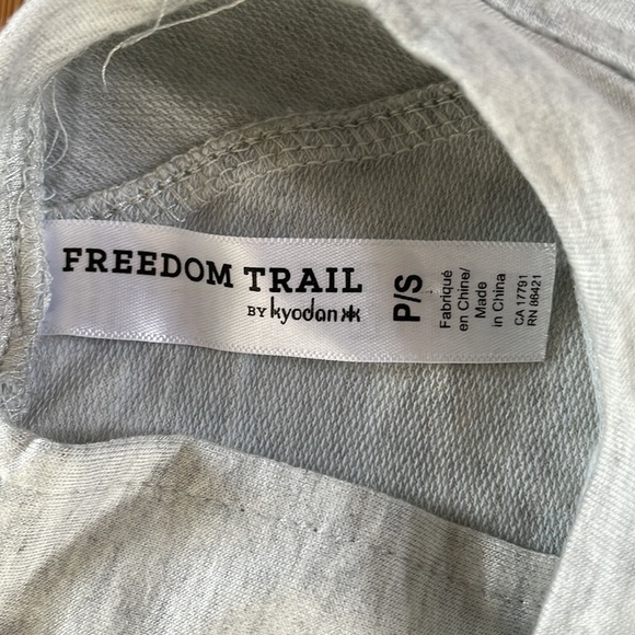 Freedom Trail by Kyodan top. Women’s small. - Picture 2 of 5
